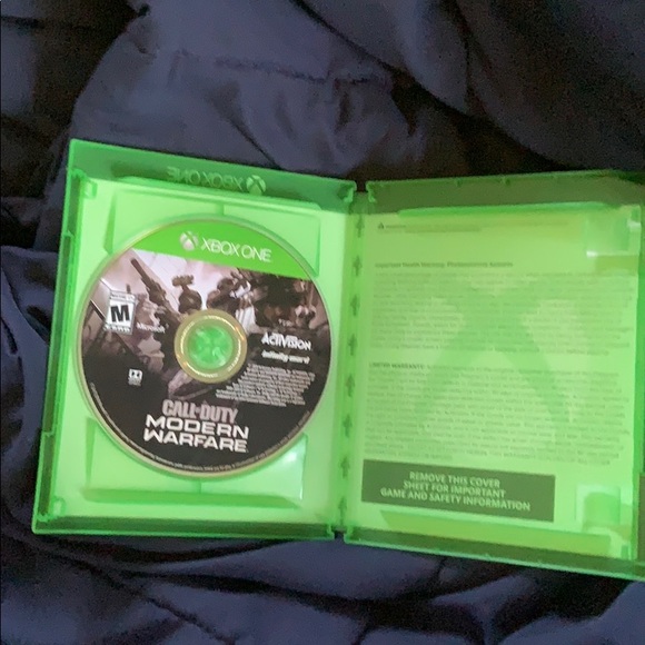 Call of Duty Modern Warfare xbox - Picture 2 of 3